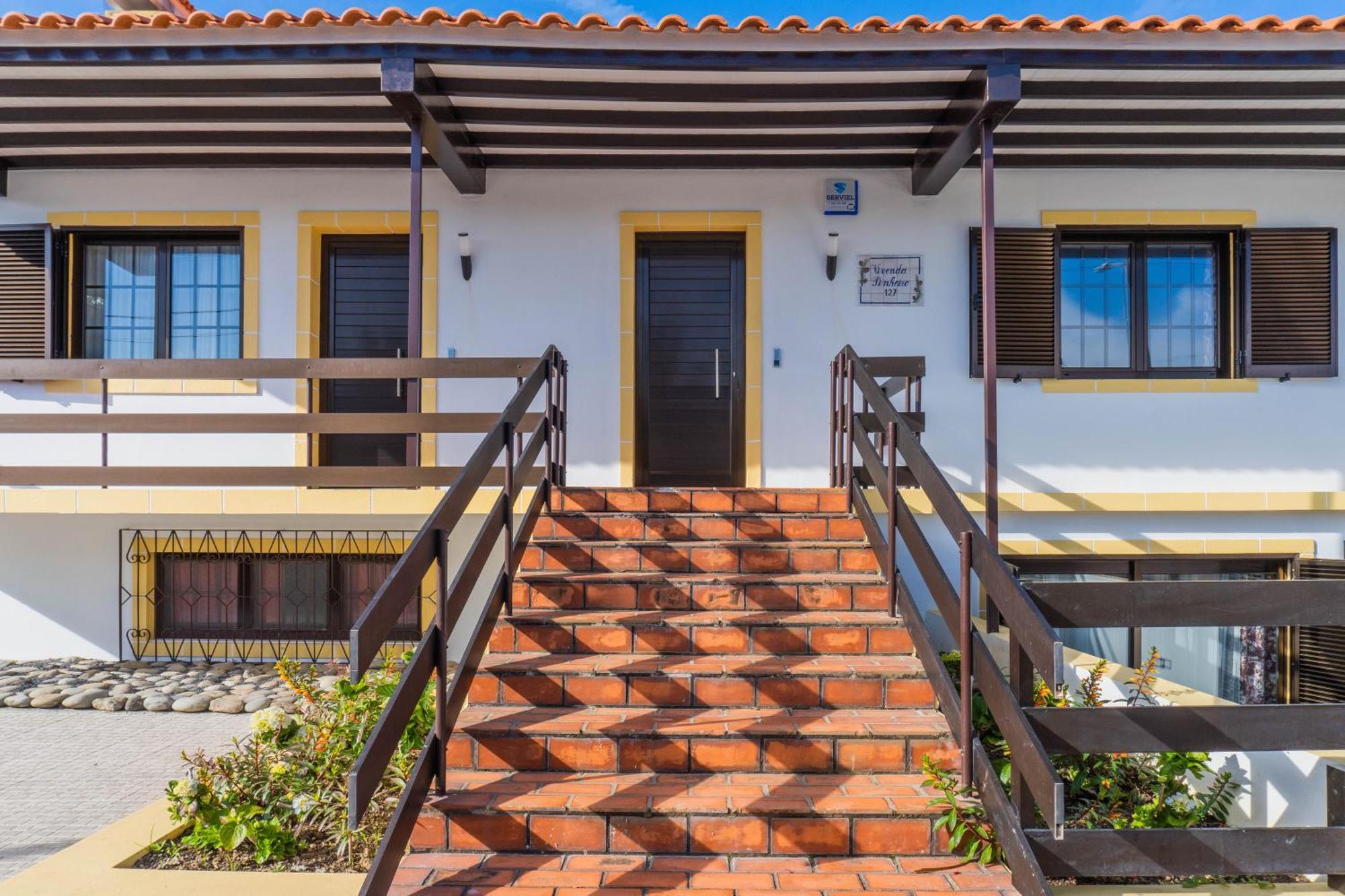 Pinheiro Sun&Beach House Ponta Delgada  Exterior photo